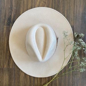 Vici Dolls fedora hat